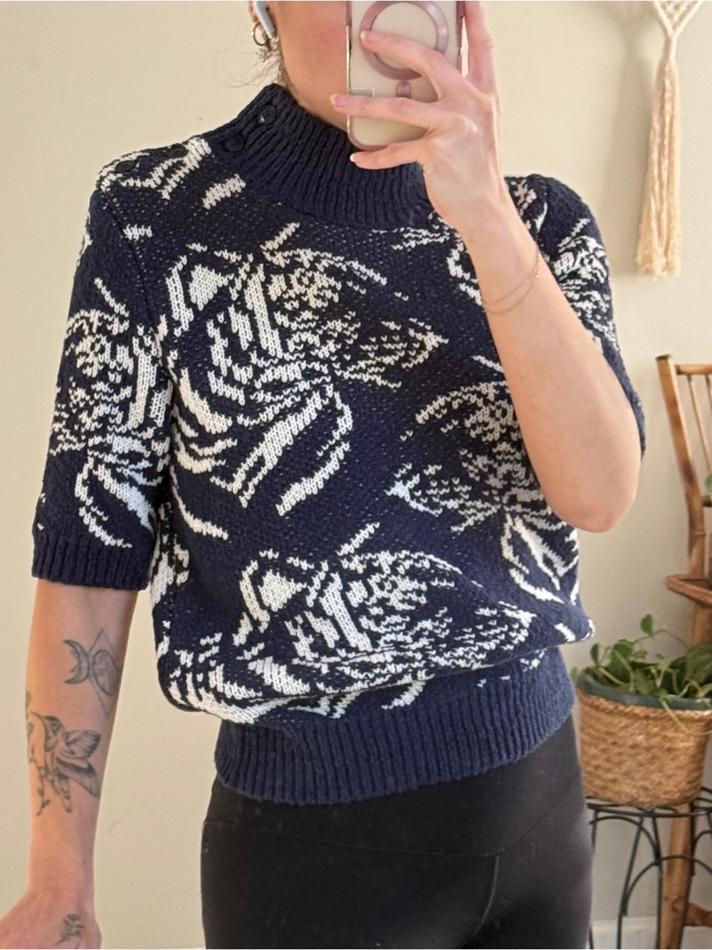 Anthropologie Navy and White Patterned Turtleneck Short-Sleeve Sweater